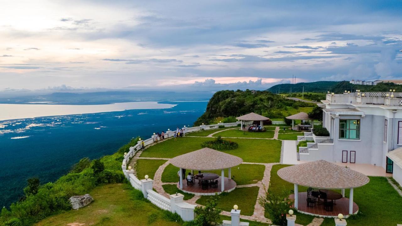 Le Bokor Palace Kampot Eksteriør bilde