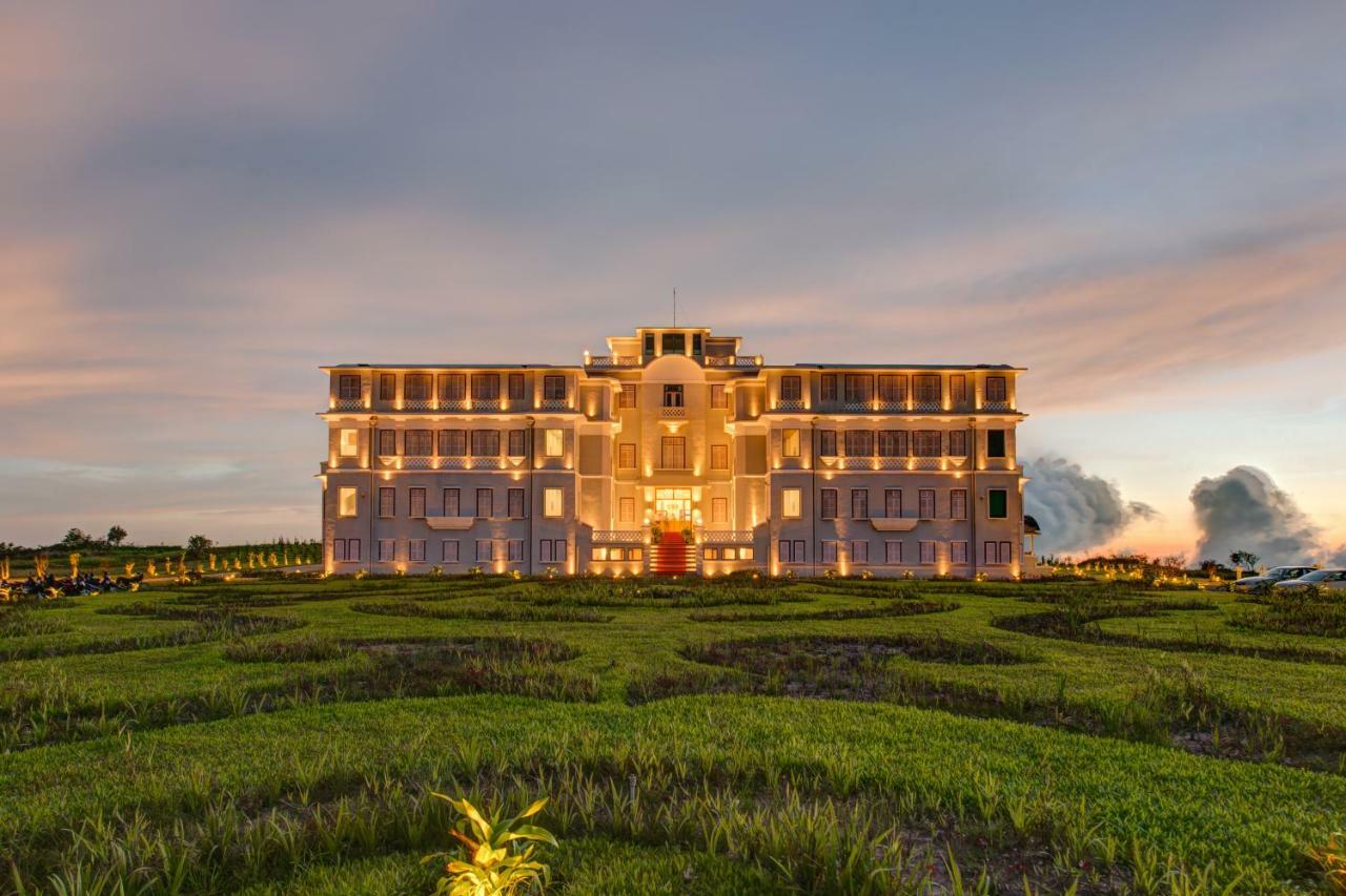 Le Bokor Palace Kampot Eksteriør bilde